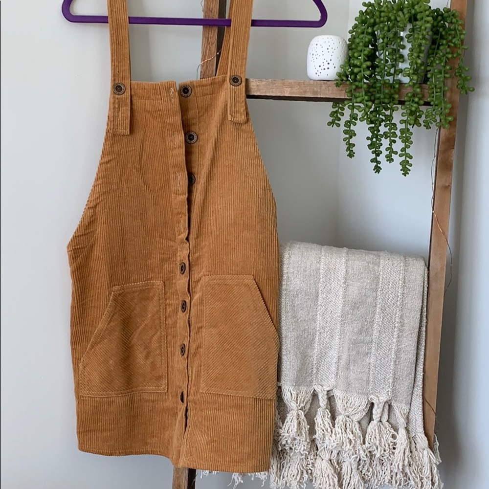 Overall dress